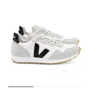 Veja Rio Branco Sneakers
